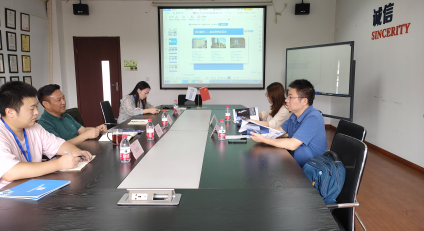 热烈欢迎东南大学能源与环境学院 教授、系主任殷勇高、副教授徐国英来江苏PA捕鱼官方网站新能源（集团）有限公司参观交流